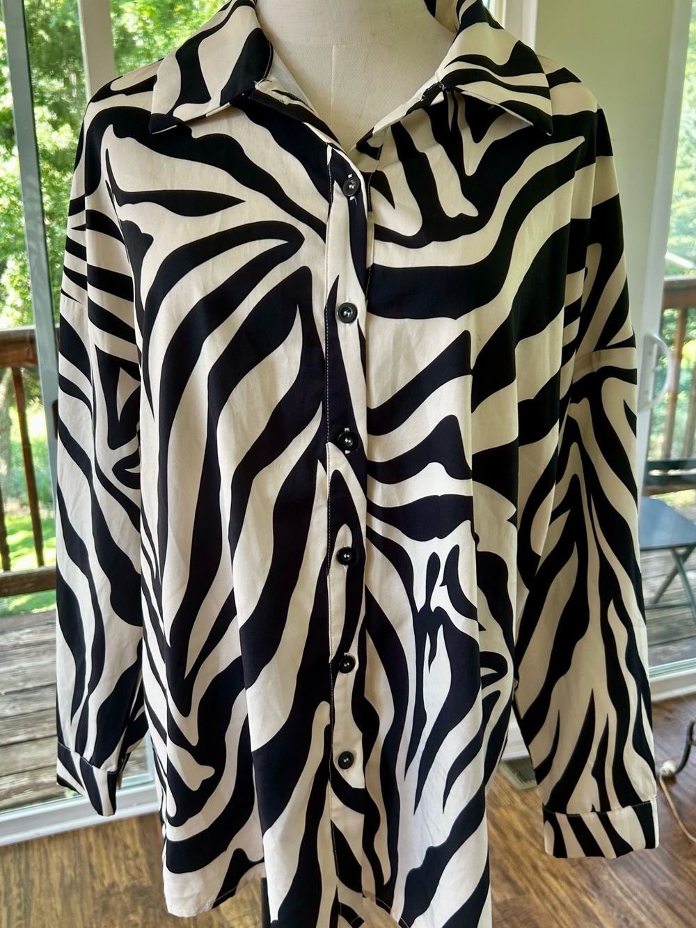 SHEIN Black & White Zebra Print Button-Down Shirt Size 14
